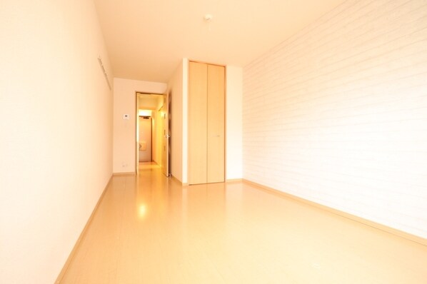 メゾンヴェルデの物件内観写真